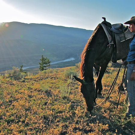 Sundance Guest Ranch Villa Ashcroft Buitenkant foto