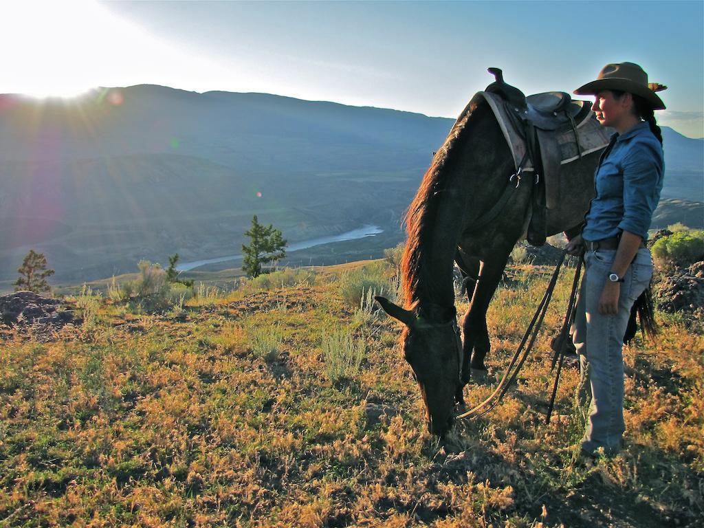 Sundance Guest Ranch Villa Ashcroft Buitenkant foto